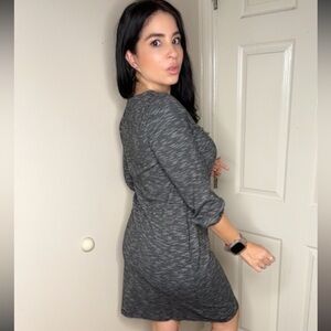 Like new- Tabolts long sleeve dress